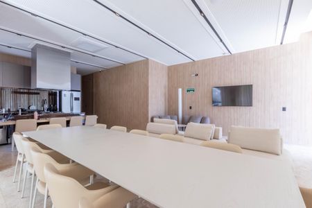 Apartamento à venda com 323m², 4 quartos e 4 vagas Apartamento à venda com 323m², 4 quartos e 4 vagasÁrea comum - Salão de festas