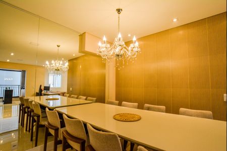 Apartamento à venda com 82m², 2 quartos e 2 vagas Apartamento à venda com 82m², 2 quartos e 2 vagasSala de Jantar