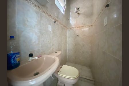 Casa para alugar com 85m², 2 quartos e sem vaga Casa para alugar com 85m², 2 quartos e sem vagaBanheiro da Suíte
