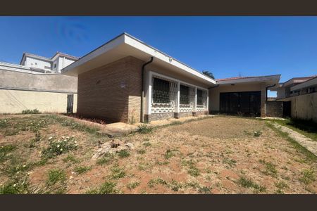 Casa para alugar com 213m², 2 quartos e 4 vagas Casa para alugar com 213m², 2 quartos e 4 vagasÁrea Externa