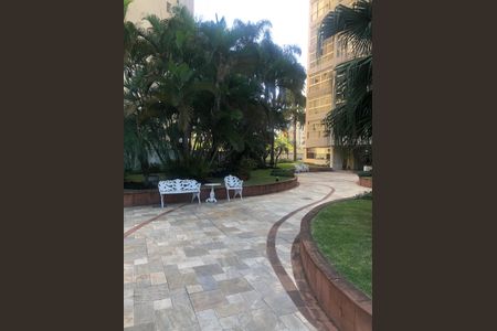 Apartamento à venda com 145m², 2 quartos e 2 vagas Apartamento à venda com 145m², 2 quartos e 2 vagasÁrea Externa
