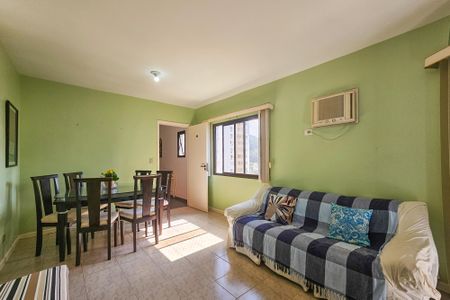 Sala de apartamento para alugar com 3 quartos, 88m² em Vila Maia, Guarujá