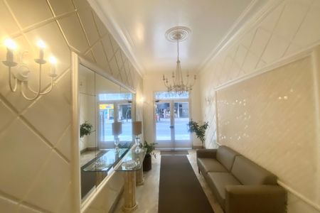 Apartamento à venda com 38m², 1 quarto e sem vaga Apartamento à venda com 38m², 1 quarto e sem vagaHall de entrada