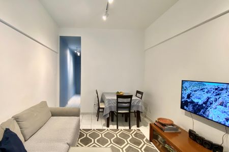Apartamento à venda com 38m², 1 quarto e sem vaga Apartamento à venda com 38m², 1 quarto e sem vagaSala