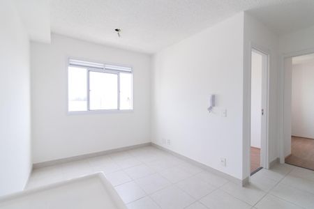 Sala de apartamento para alugar com 2 quartos, 32m² em Engenheiro Goulart, São Paulo