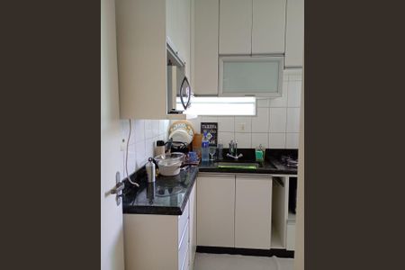 Apartamento à venda com 82m², 2 quartos e 2 vagasCozinha