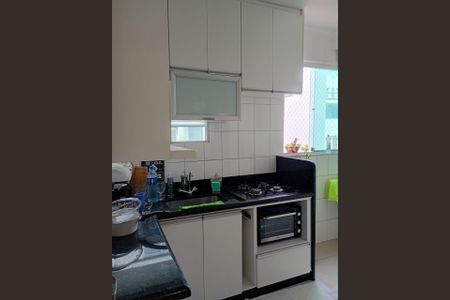 Apartamento à venda com 82m², 2 quartos e 2 vagasCozinha