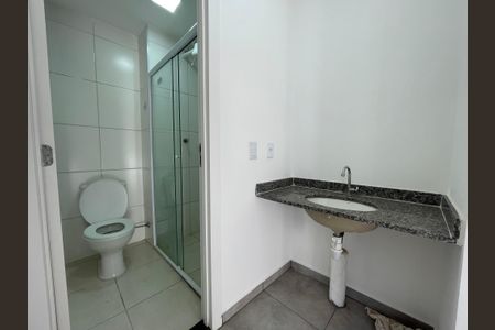 Apartamento à venda com 38m², 2 quartos e sem vaga Apartamento à venda com 38m², 2 quartos e sem vagaBanheiro