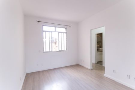 Sala de apartamento à venda com 1 quarto, 60m² em Piedade, Rio de Janeiro