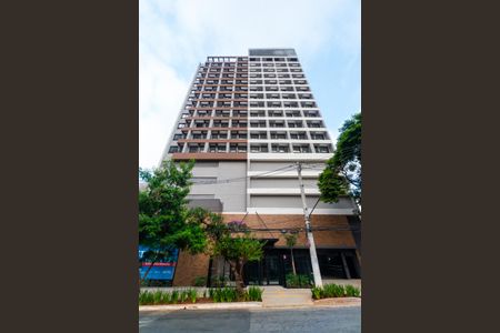 Studio à venda com 20m², 1 quarto e sem vaga Studio à venda com 20m², 1 quarto e sem vagaFachada do Prédio