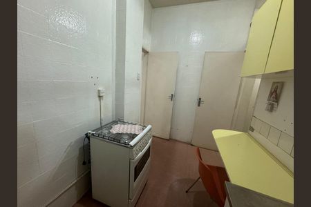 Apartamento à venda com 133m², 3 quartos e sem vaga Apartamento à venda com 133m², 3 quartos e sem vagaCozinha