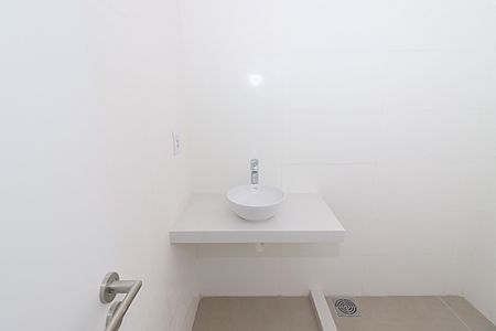Apartamento à venda com 92m², 2 quartos e 2 vagasBanheiro da Suíte