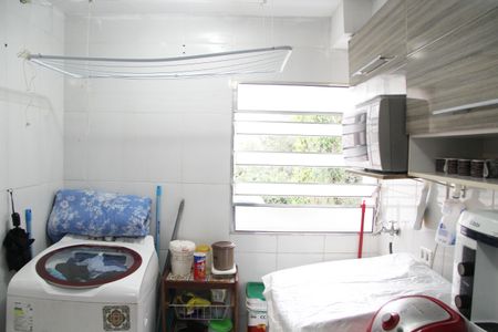 Apartamento à venda com 44m², 2 quartos e sem vagaCozinha e Área de Serviço