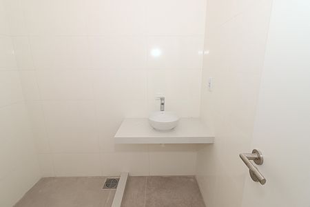 Apartamento à venda com 82m², 2 quartos e 1 vagaBanheiro da Suíte 1