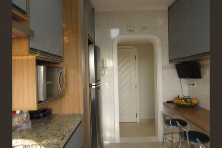 Apartamento à venda com 127m², 3 quartos e 2 vagasCozinha