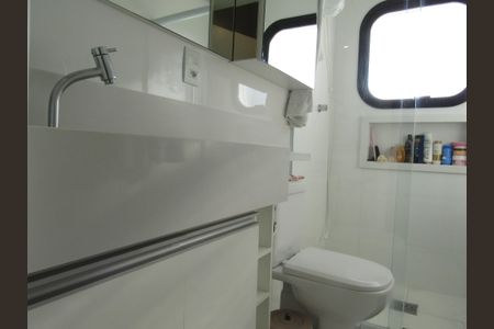 Apartamento à venda com 127m², 3 quartos e 2 vagasBanheiro da Suíte