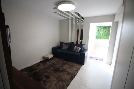 Sala de apartamento para alugar com 3 quartos, 170m² em Santa Helena, Belo Horizonte