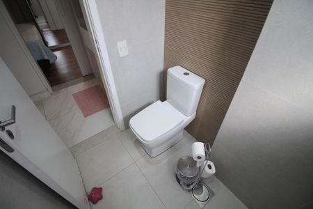 Apartamento à venda com 170m², 3 quartos e 2 vagasBanheiro Social