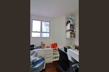 Apartamento à venda com 200m², 3 quartos e 2 vagasEscritório