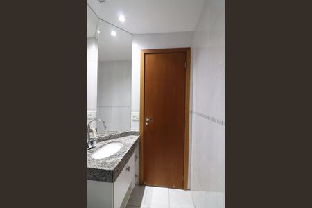 Apartamento à venda com 200m², 3 quartos e 2 vagasBanheiro Social