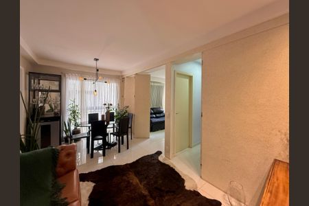 Apartamento para alugar com 100m², 2 quartos e 1 vagaSala