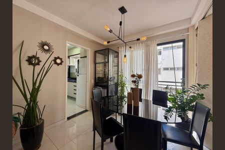 Sala de apartamento para alugar com 2 quartos, 100m² em Cidade Monções, São Paulo