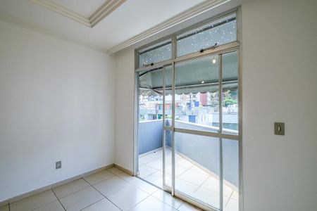 Sala de apartamento para alugar com 3 quartos, 70m² em Santo Antônio, Belo Horizonte