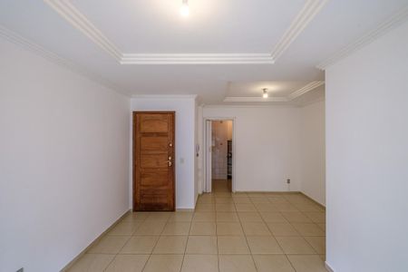 Sala de apartamento para alugar com 3 quartos, 70m² em Santo Antônio, Belo Horizonte