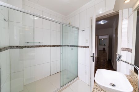 Apartamento à venda com 122m², 3 quartos e sem vaga Apartamento à venda com 122m², 3 quartos e sem vagaBanheiro