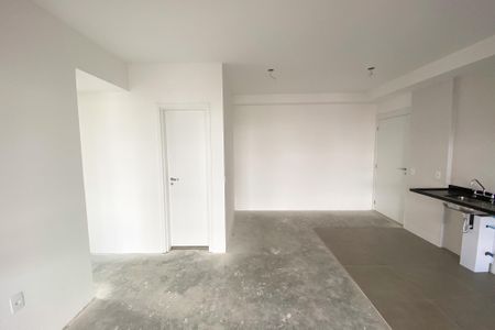 Apartamento à venda com 77m², 2 quartos e 1 vagaSala/Cozinha