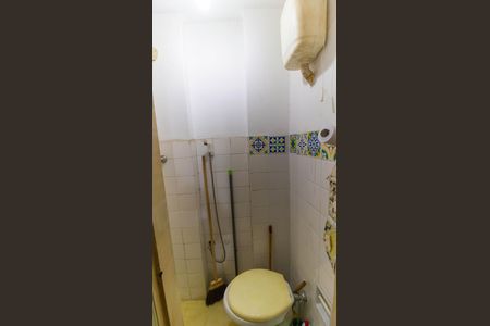 Apartamento para alugar com 100m², 3 quartos e 1 vaga Apartamento para alugar com 100m², 3 quartos e 1 vagaBanheiro de Serviço
