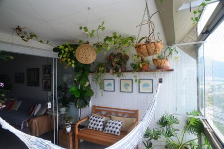 Varanda de apartamento para alugar com 2 quartos, 100m² em Barra da Tijuca, Rio de Janeiro