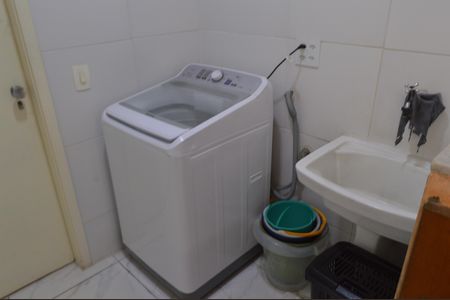 Casa de condomínio à venda com 132m², 5 quartos e 3 vagasÁrea de Serviço