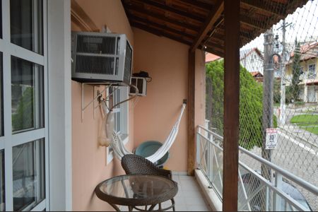 Casa de condomínio à venda com 132m², 5 quartos e 3 vagasVaranda da Suíte