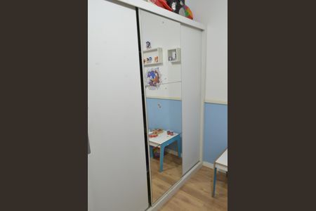 Casa de condomínio à venda com 132m², 5 quartos e 3 vagasQuarto 3