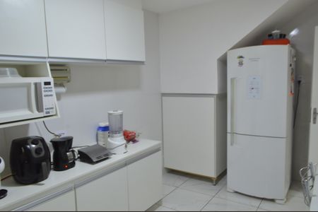 Casa de condomínio à venda com 132m², 5 quartos e 3 vagasCozinha