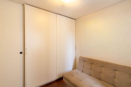 Apartamento à venda com 93m², 2 quartos e 2 vagas Apartamento à venda com 93m², 2 quartos e 2 vagasQuarto