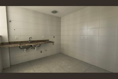 Apartamento para alugar com 179m², 3 quartos e 3 vagasCozinha e Área de Serviço