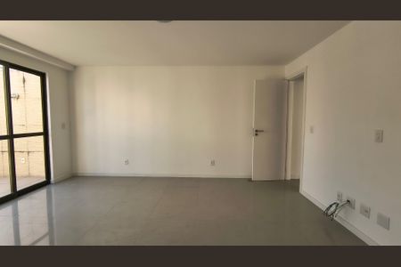 Apartamento para alugar com 179m², 3 quartos e 3 vagasSuíte 1