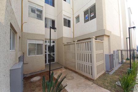 Apartamento para alugar com 39m², 2 quartos e 1 vaga Apartamento para alugar com 39m², 2 quartos e 1 vagaFachada