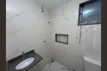 Casa à venda com 140m², 3 quartos e 1 vagaBanheiro da Suíte 1