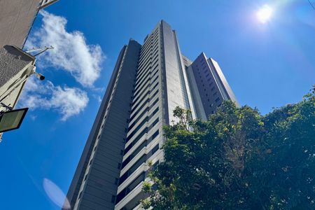 Apartamento à venda com 84m², 2 quartos e 2 vagas Apartamento à venda com 84m², 2 quartos e 2 vagasFachada