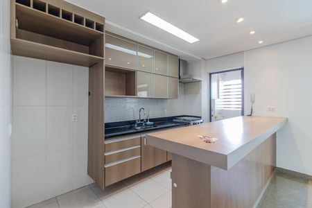Apartamento à venda com 84m², 2 quartos e 2 vagasCozinha
