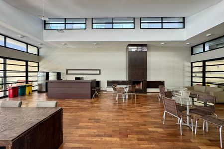 Apartamento à venda com 84m², 2 quartos e 2 vagas Apartamento à venda com 84m², 2 quartos e 2 vagasÁrea comum - Salão de festas