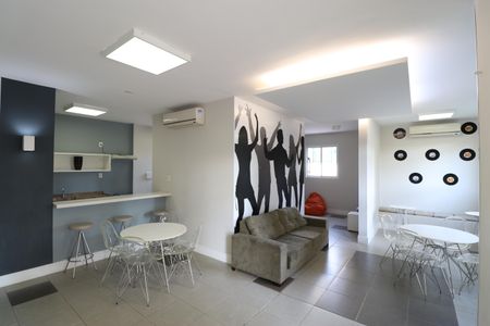 Apartamento à venda com 53m², 2 quartos e 1 vagaÁrea comum - Salão de festas