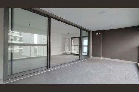 Apartamento à venda com 3 quartos, 157m² em Indianópolis, São Paulo