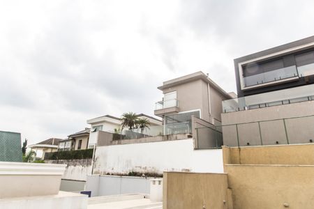 Casa de condomínio à venda com 224m², 3 quartos e 4 vagas Casa de condomínio à venda com 224m², 3 quartos e 4 vagasVaranda da Suíte 1
