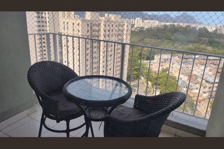 Varanda de apartamento à venda com 3 quartos, 70m² em Jacarepaguá, Rio de Janeiro