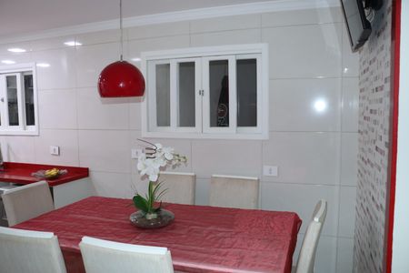 Casa para alugar com 240m², 3 quartos e 2 vagasCopa