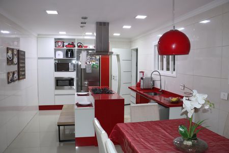 Casa para alugar com 240m², 3 quartos e 2 vagasCopa